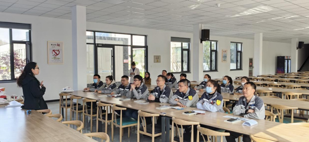 濟南銳拓科技有限公司聯(lián)合濟南市總工會聯(lián)合明仁教育聯(lián)合體推出“求學圓夢”學歷提升行動 濟南銳拓科技有限公司聯(lián)合濟南市總工會聯(lián)合明仁教育聯(lián)合體推出“求學圓夢”學歷提升行動